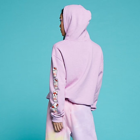 🎀 Hello Kitty x Nissin Cup Noodles Pink Pullover Hoodie Small - Picture 3 of 16